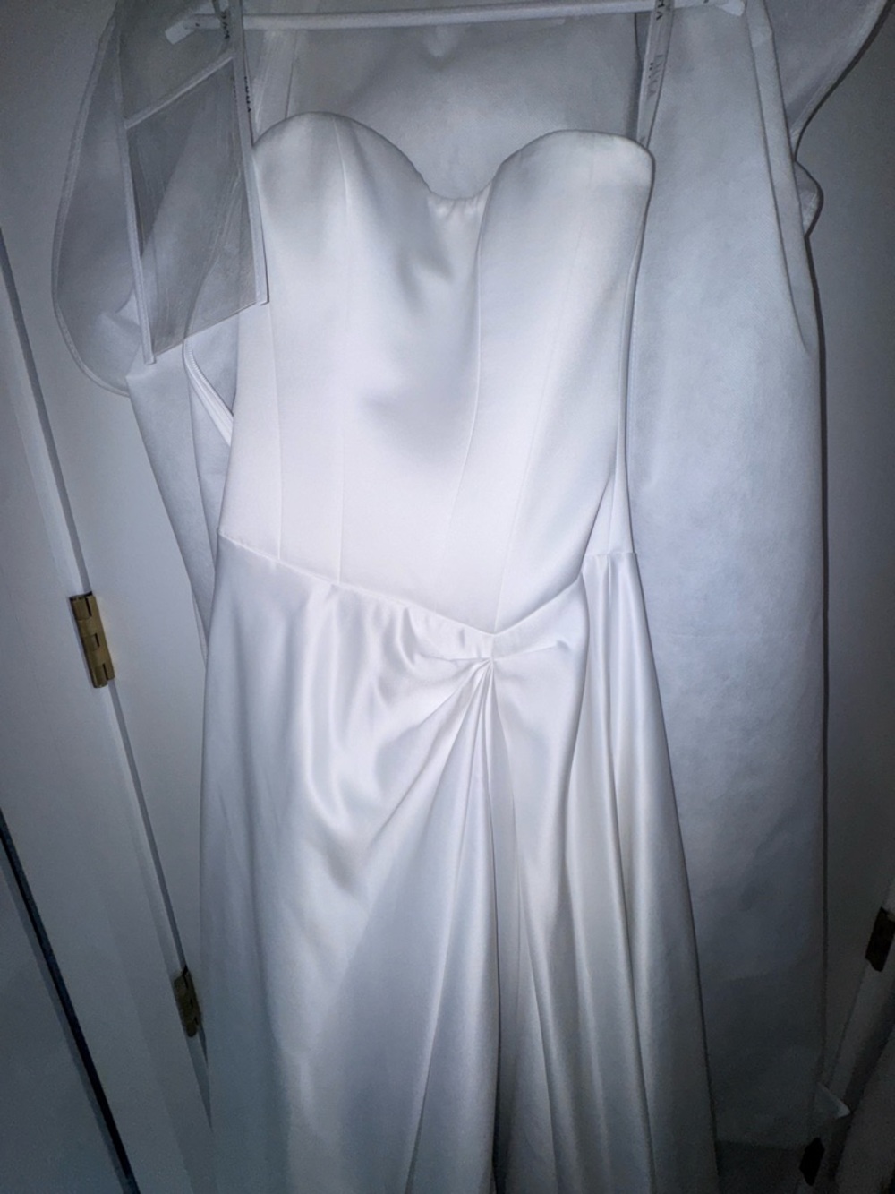 Kyha Aspen Strapless White Gown - Picture 6 of 8